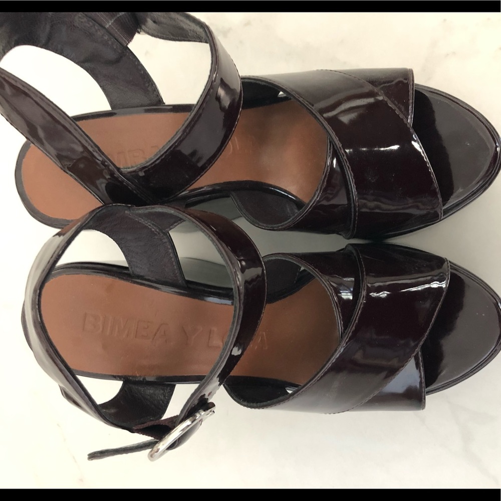 BIMBA Y LOLA platforms